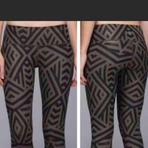 Lululemon Luxtreme Crop Leggings